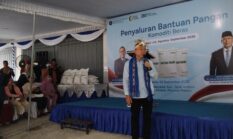 Zulkifli Hasan Pastikan Stok Pangan Aman, Distribusi Bantuan Beras di Ambon Dipercepat